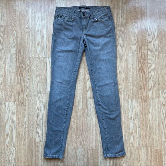 Joe’s Chelsea Fit Grey Skinny Leg Jeans - Size: 26 - Picture 8 of 8